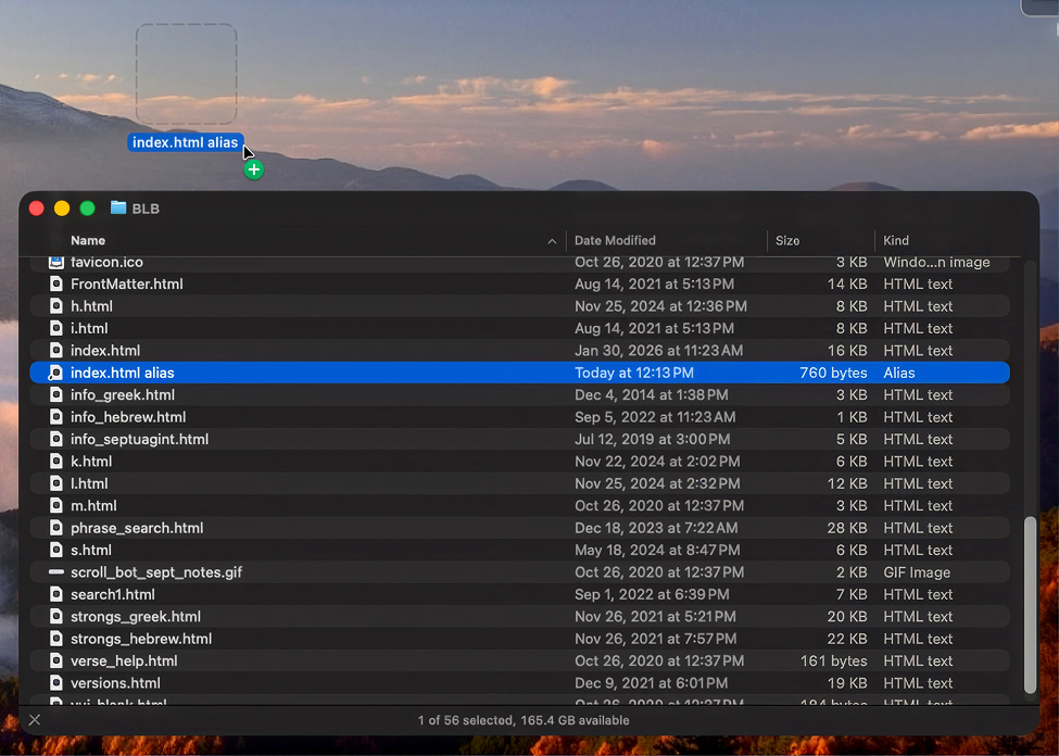 Dragging the index.html alias to the macOS desktop